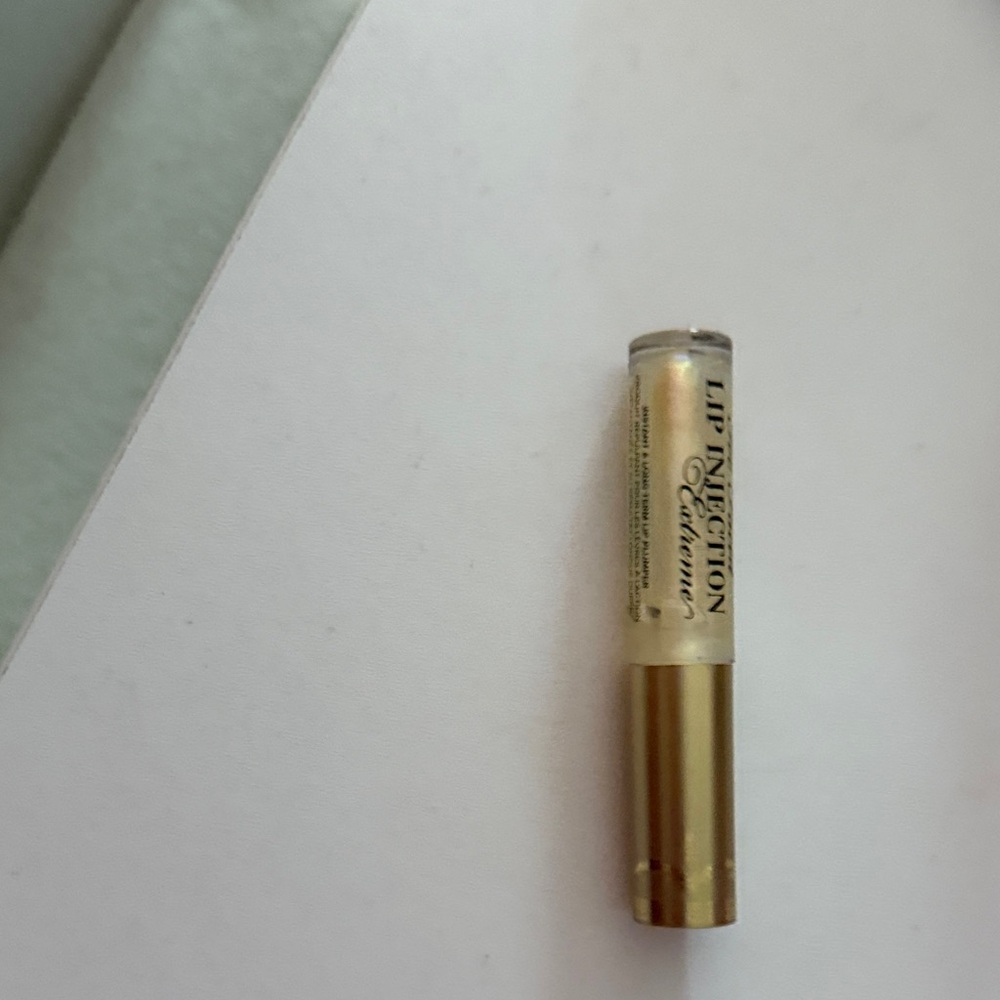 Too Faced Lip Injection Extreme with Gold Cap